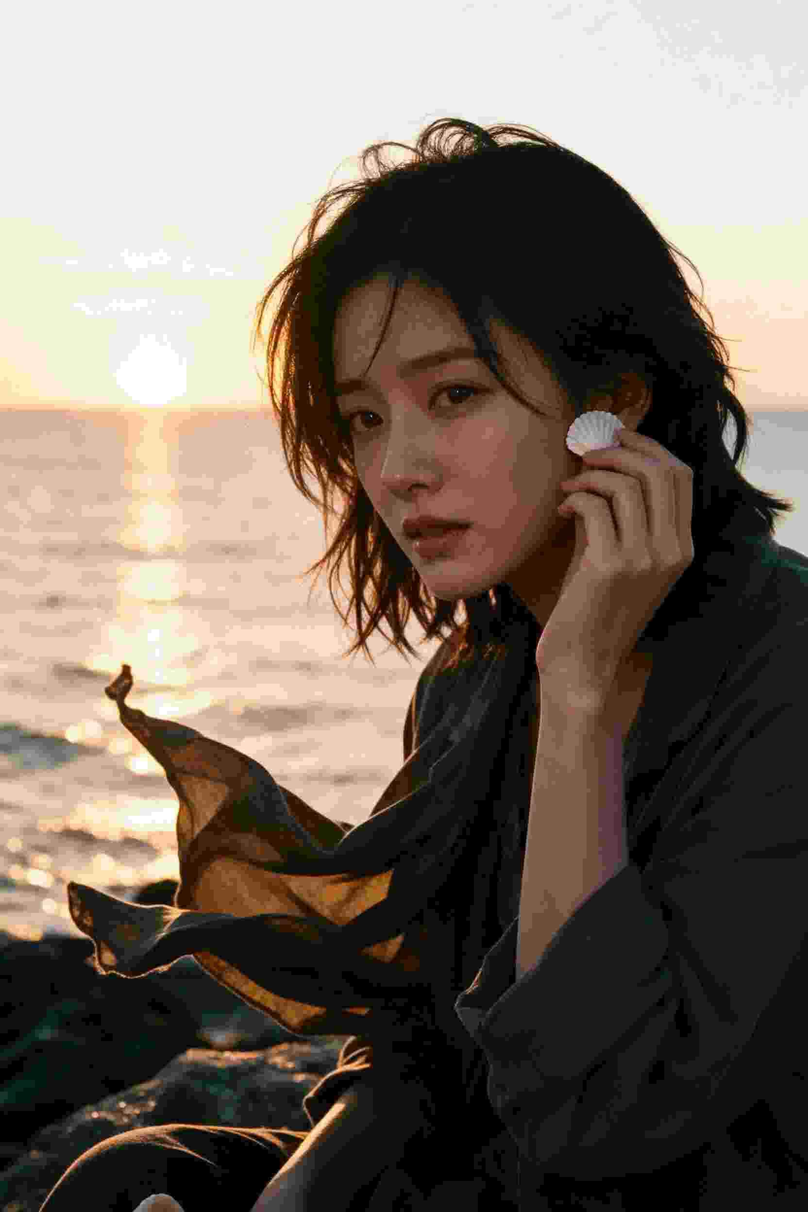 逆光中相遇